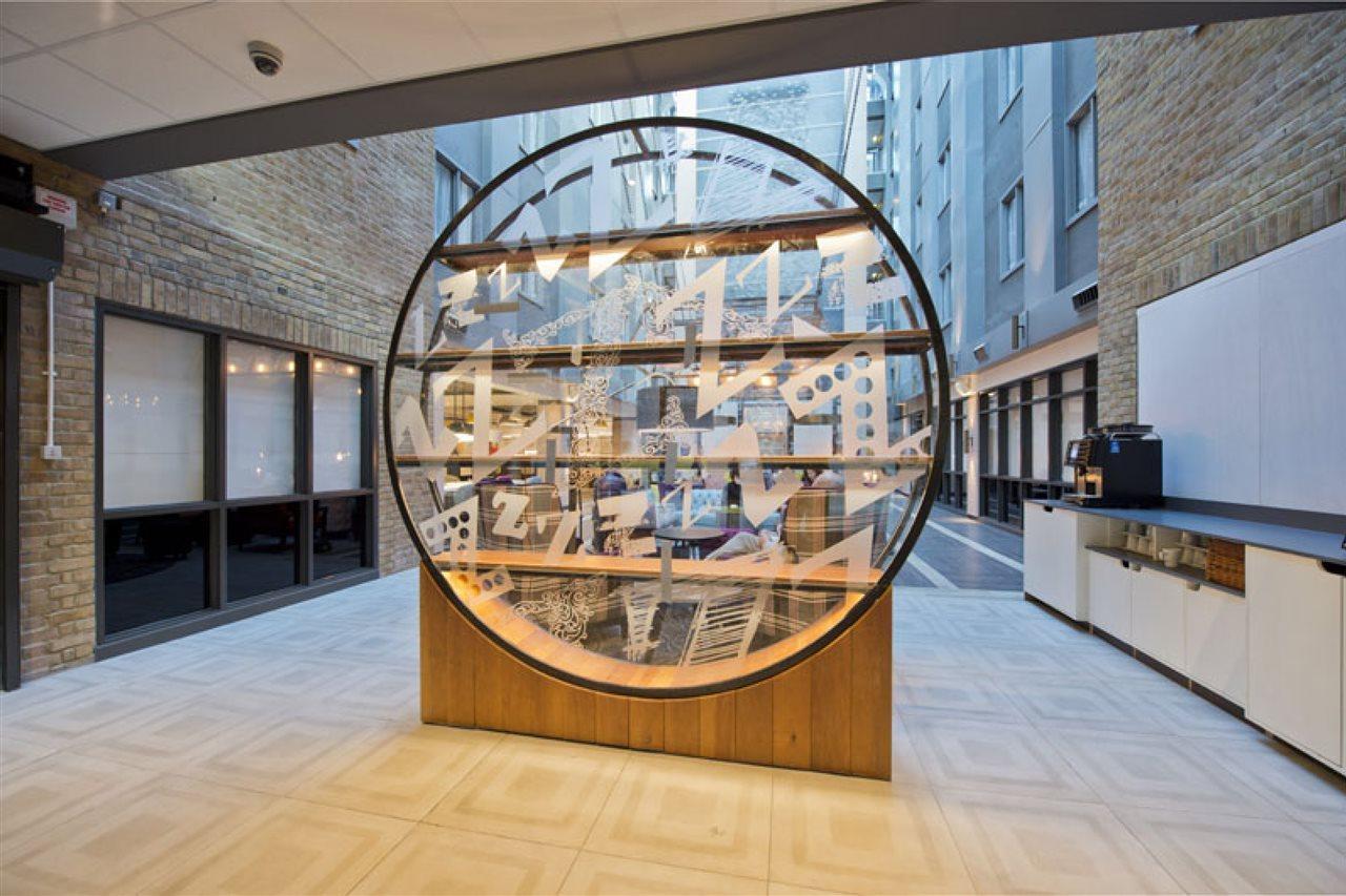 Premier Inn London King'S Cross Екстер'єр фото