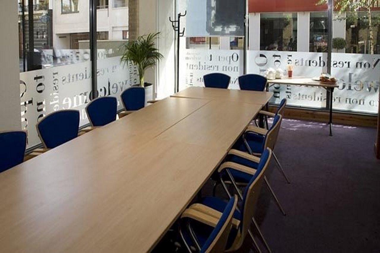 Premier Inn London King'S Cross Екстер'єр фото