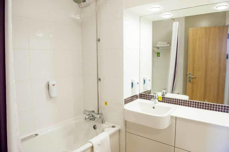 Premier Inn London King'S Cross Екстер'єр фото